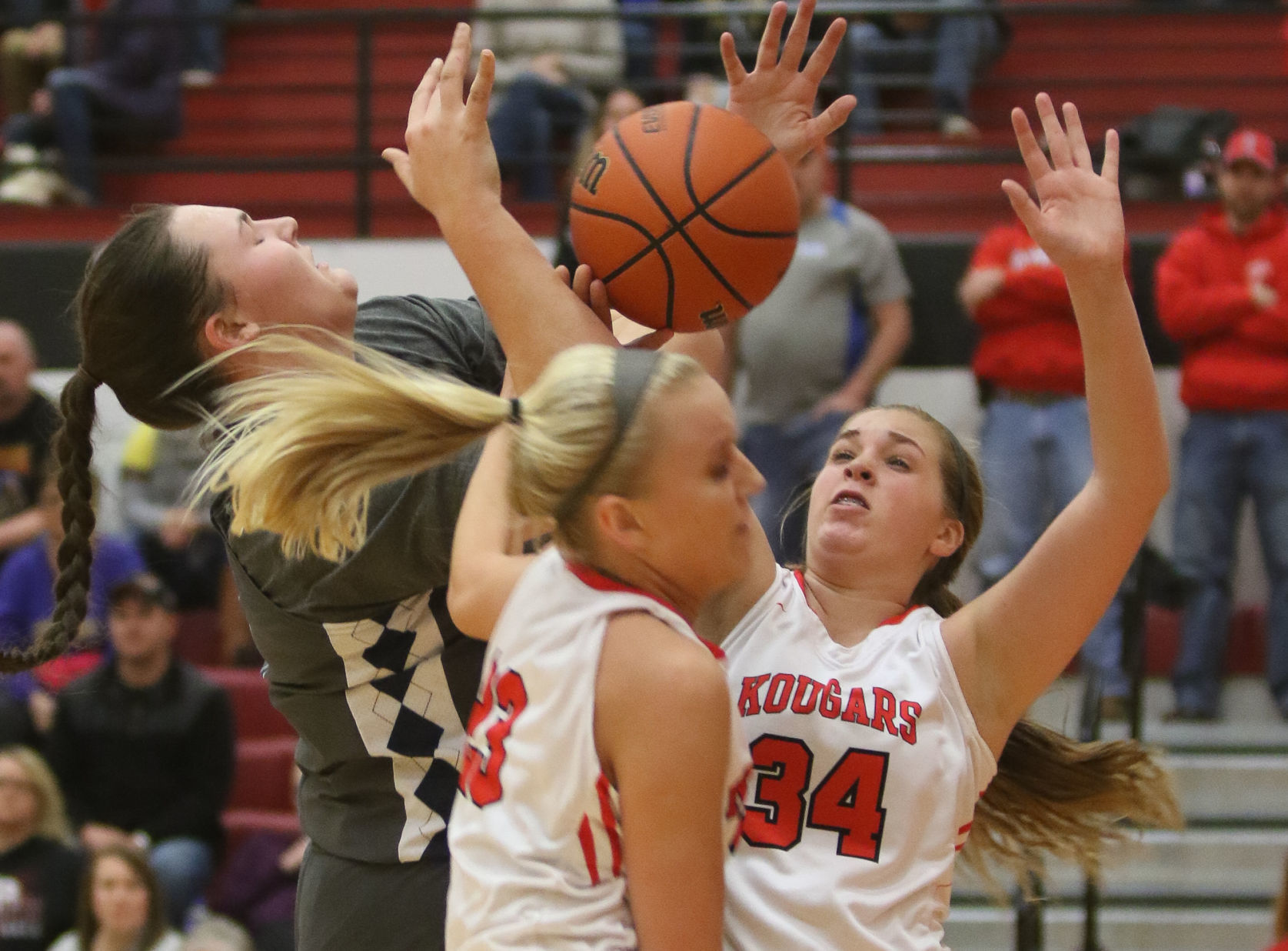Girls basketball sectional - Kankakee Valley vs Michigan City